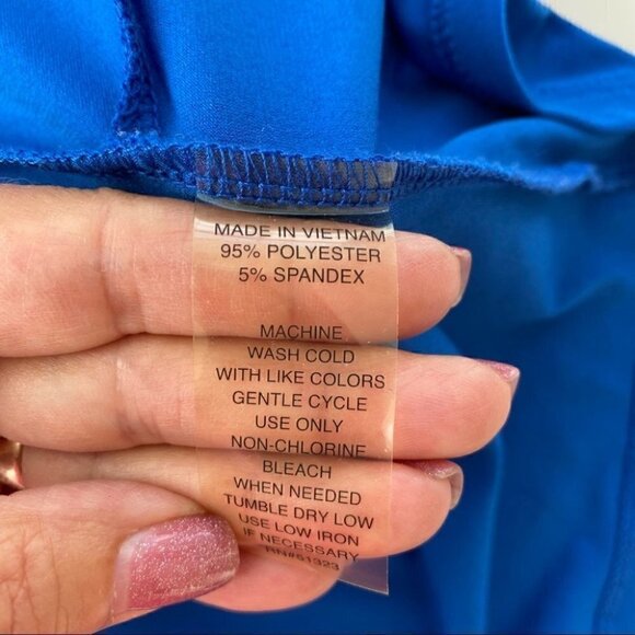 Chaus top, empire waisted with dolman cut sleeves,  v-neck and draping - Picture 8 of 8